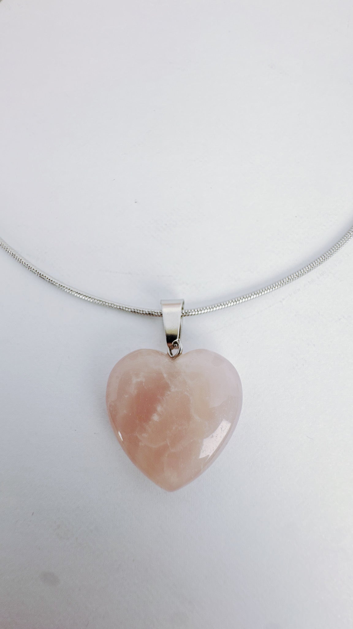 Rose quartz heart necklace
