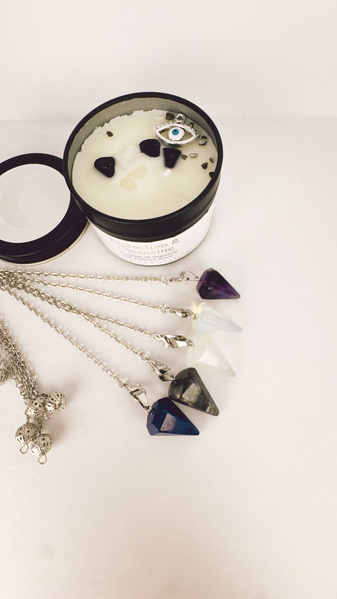 Pendulum with chain