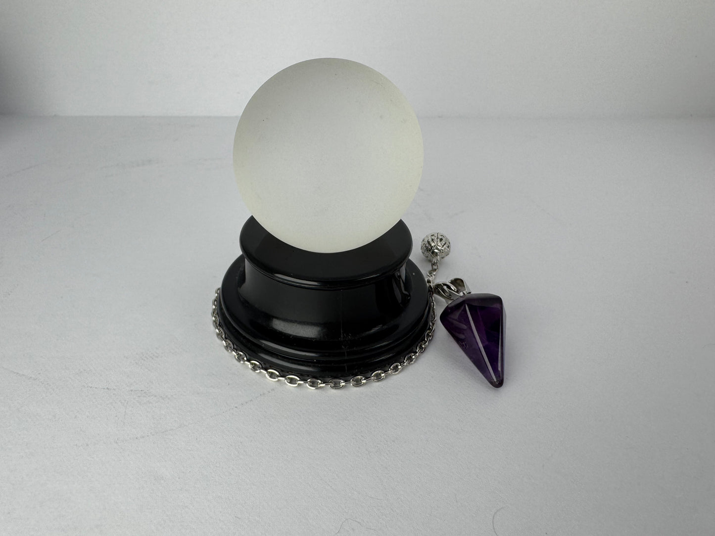 Pendulum with chain